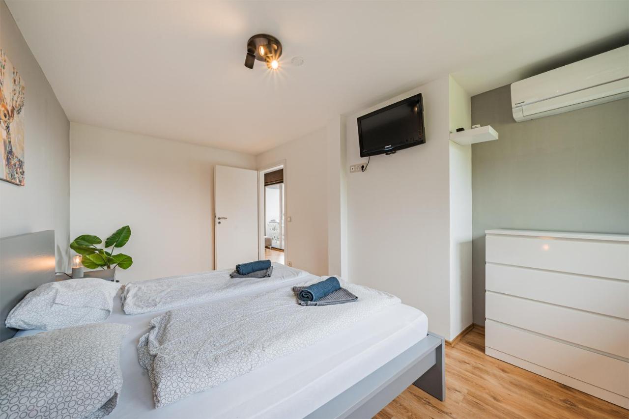 Panorama-Apartments In Unmittelbarer See-Nahe Schiefling am See Ngoại thất bức ảnh